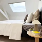 Private In 5br & 1lr Shared Aprt, Near Center With Kitchen & Wifi Apartmán Gent