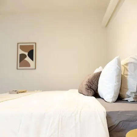 Apartamento Private In 5br & 1lr Shared Aprt, Near Center With Kitchen & Wifi