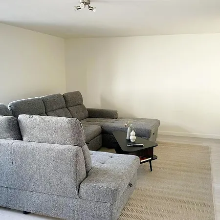 Lägenhet Private Room In 5Br Shared Aprt, Near City Center With Wifi Gent