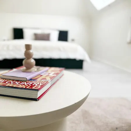 Private Room In 5Br Shared Aprt, Near City Center With Wifi Gent